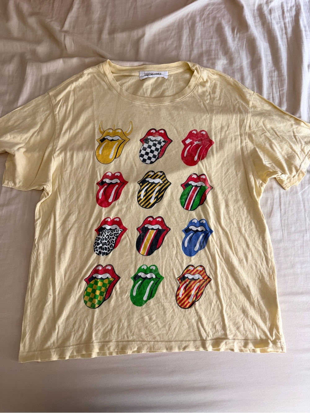 Daydreamer rolling stone yellow tee medium